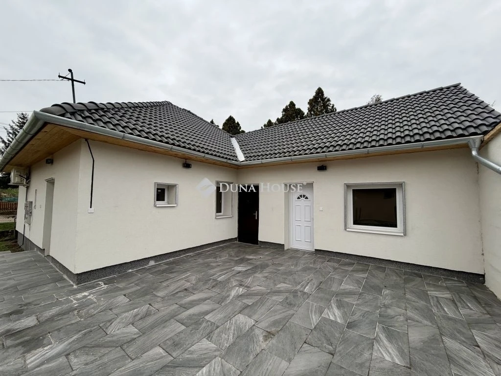 c3-1-name c2-1-name, Előszállás