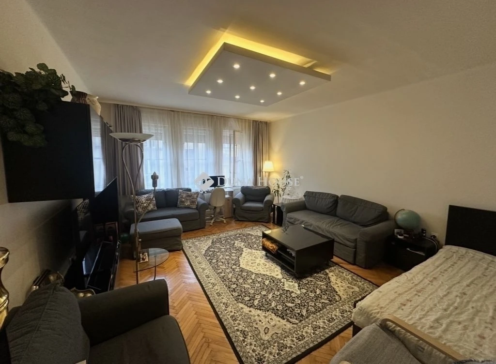 Tartsay Vilmos utcában eladó lakás