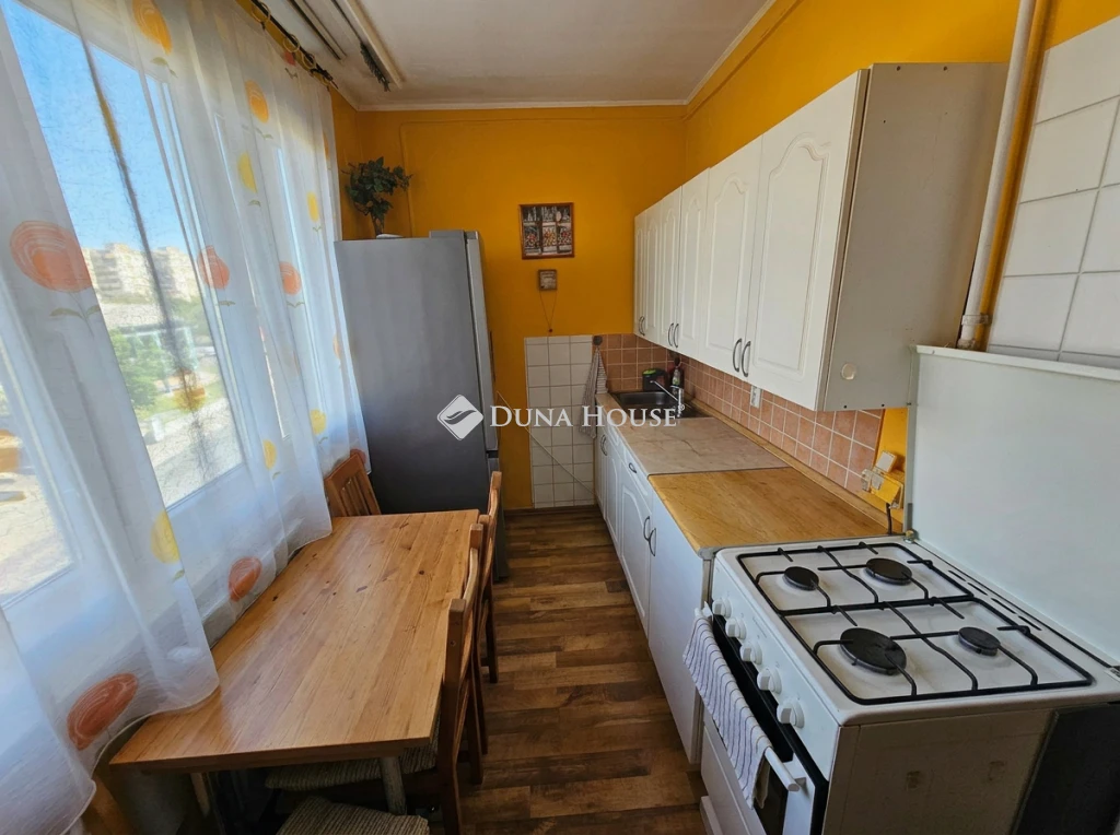 c3-1-name c2-20-name, Budapest IV. kerület, Újpest, Árpád út