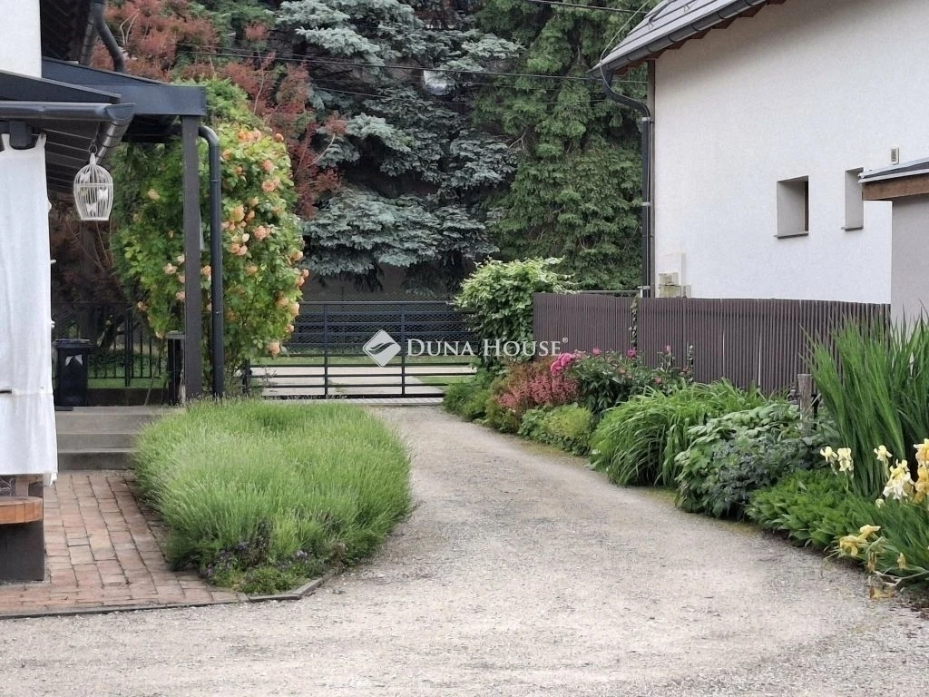 Eladó ház, Velence