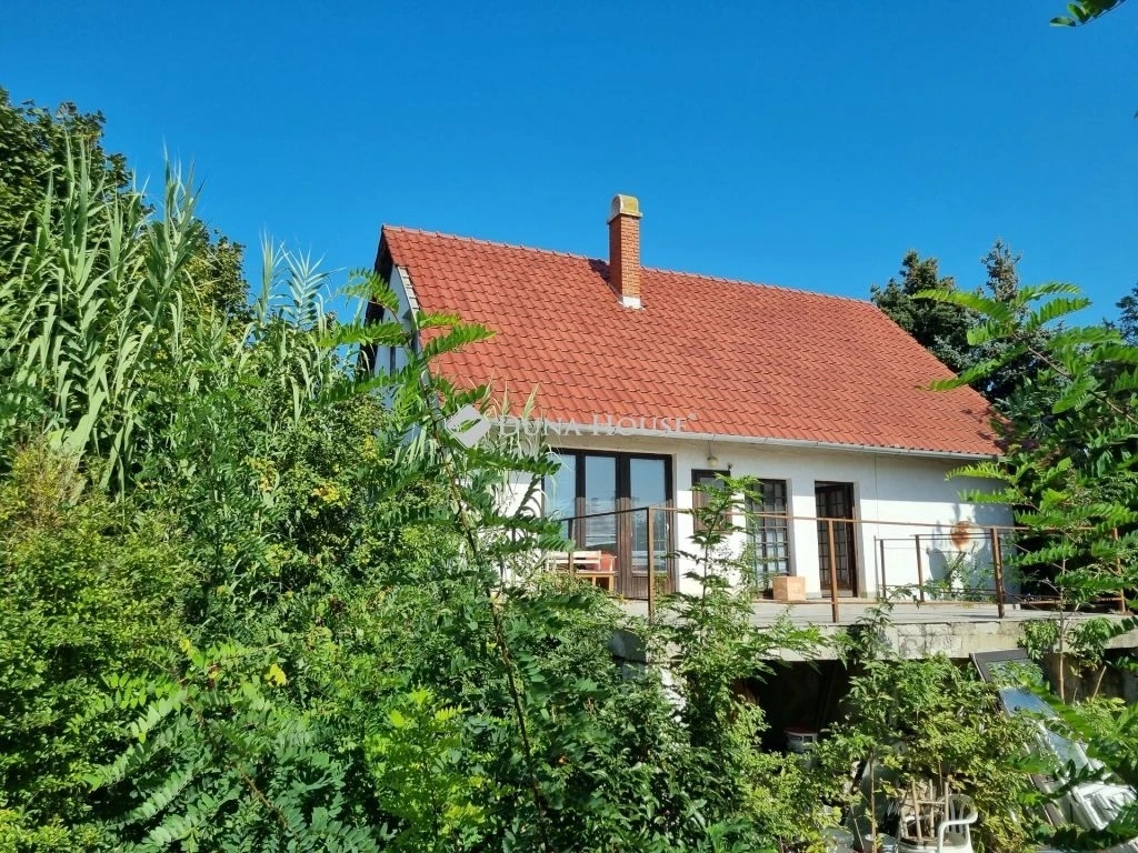 Eladó ház, Gárdony