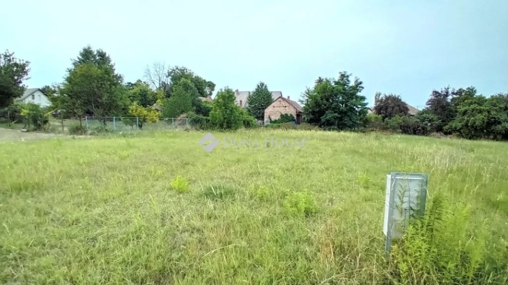 c3-1-name c2-50-name, Siófok, Kiliti