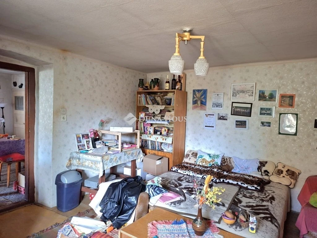 78m2, vegyes falazat, 2szoba, nappali