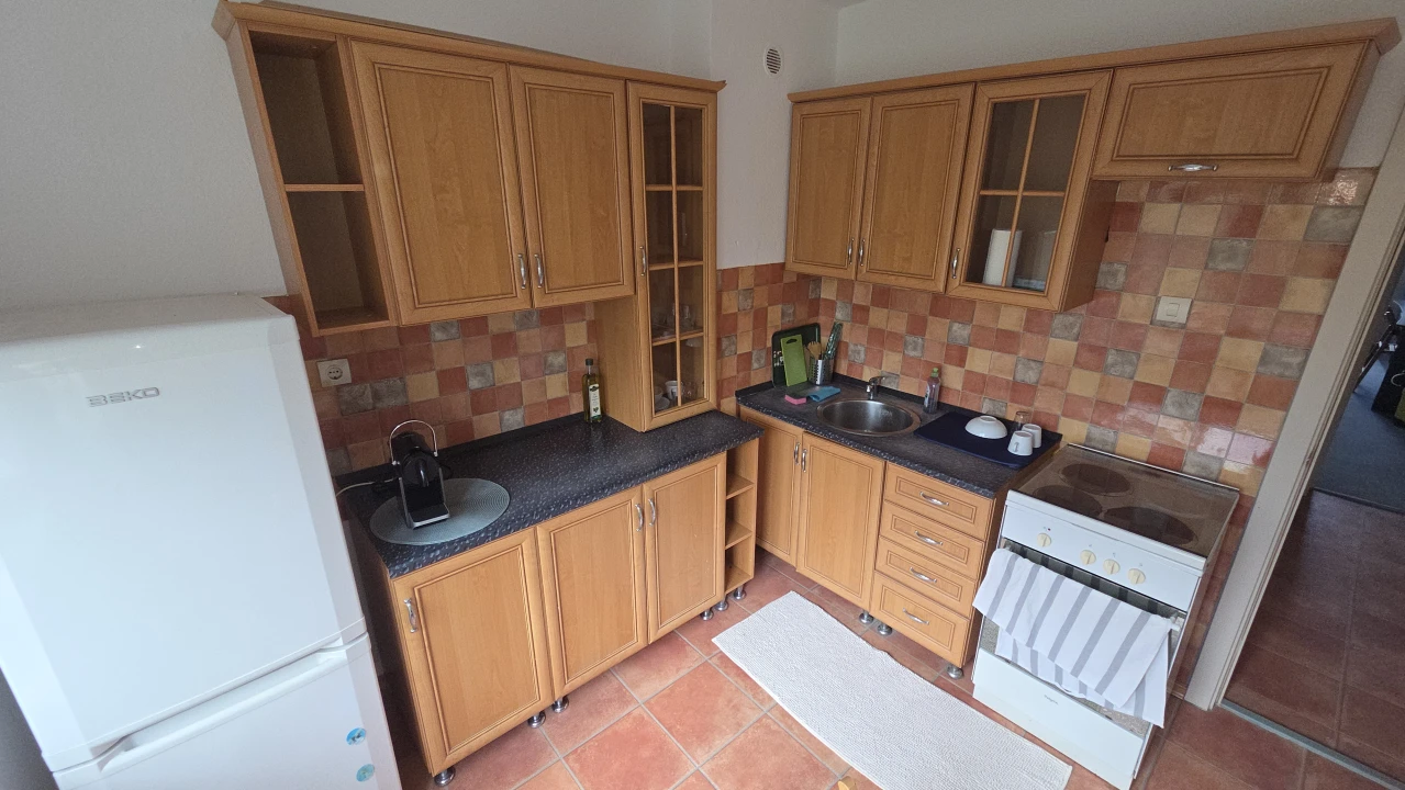 Eladó panellakás, Székesfehérvár