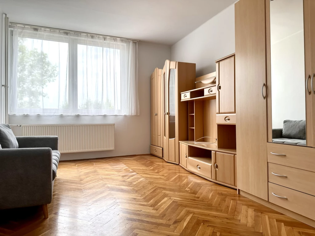 For rent brick flat, Győr, Gyárváros
