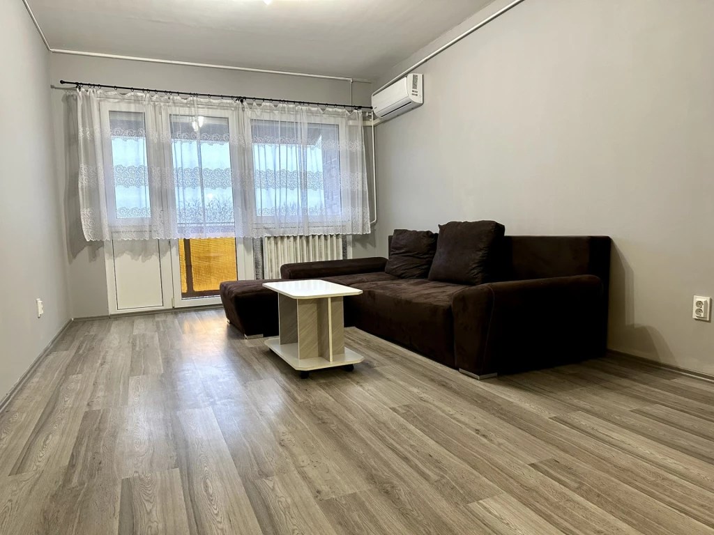 For rent panel flat, Győr, Adyváros