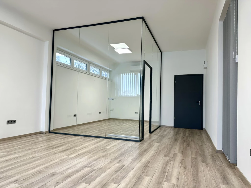 For rent office, office block, Győr, Gyárváros