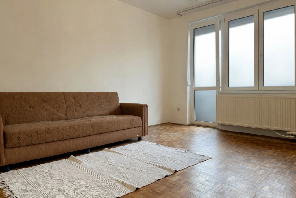 Győr-Belvárosban 43 m2-es, 2 szobás, erkélyes téglalakás eladó