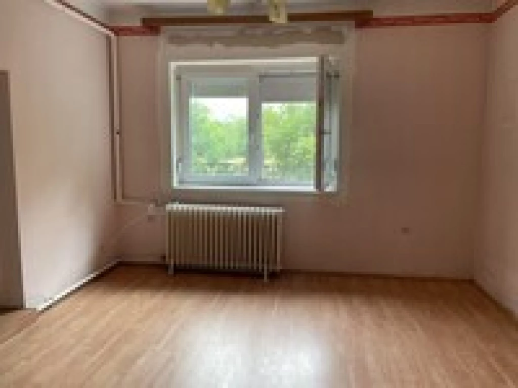 NYÍREGYHÁZA - BORBÁNYÁN 3 SZOBÁS CSALÁDI HÁZ ELADÓ