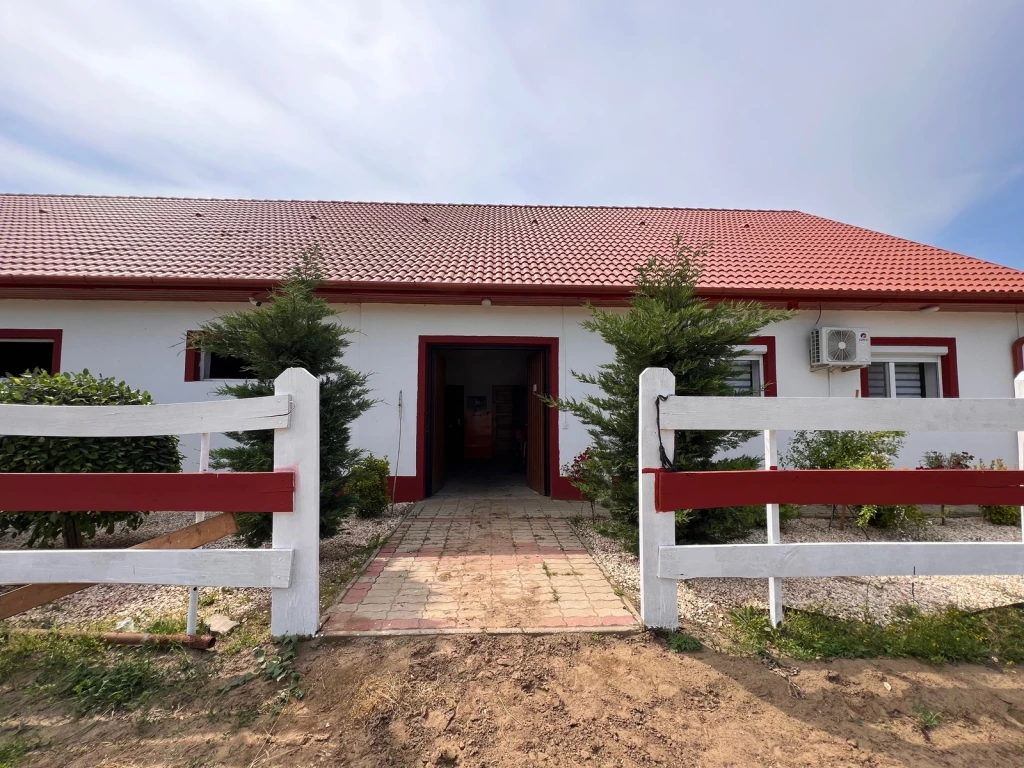 c3-1-name c2-55-name, Nyíregyháza