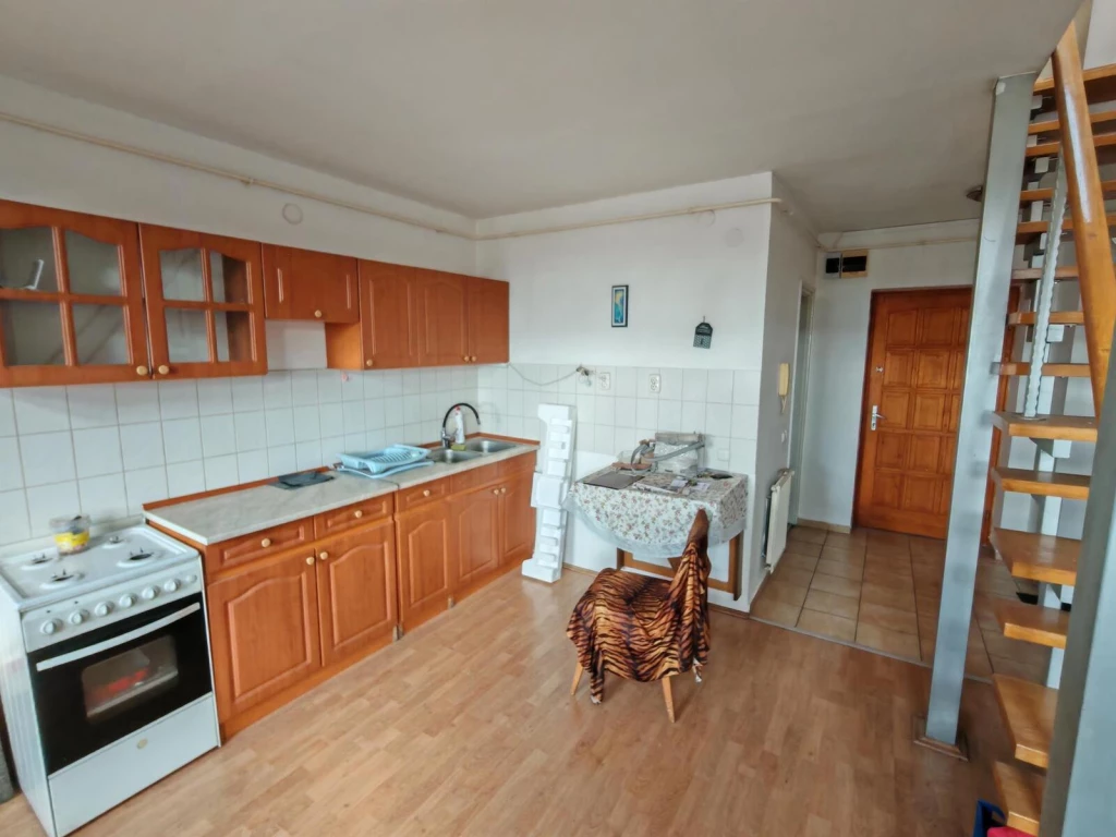 c3-1-name c2-21-name, Nyíregyháza