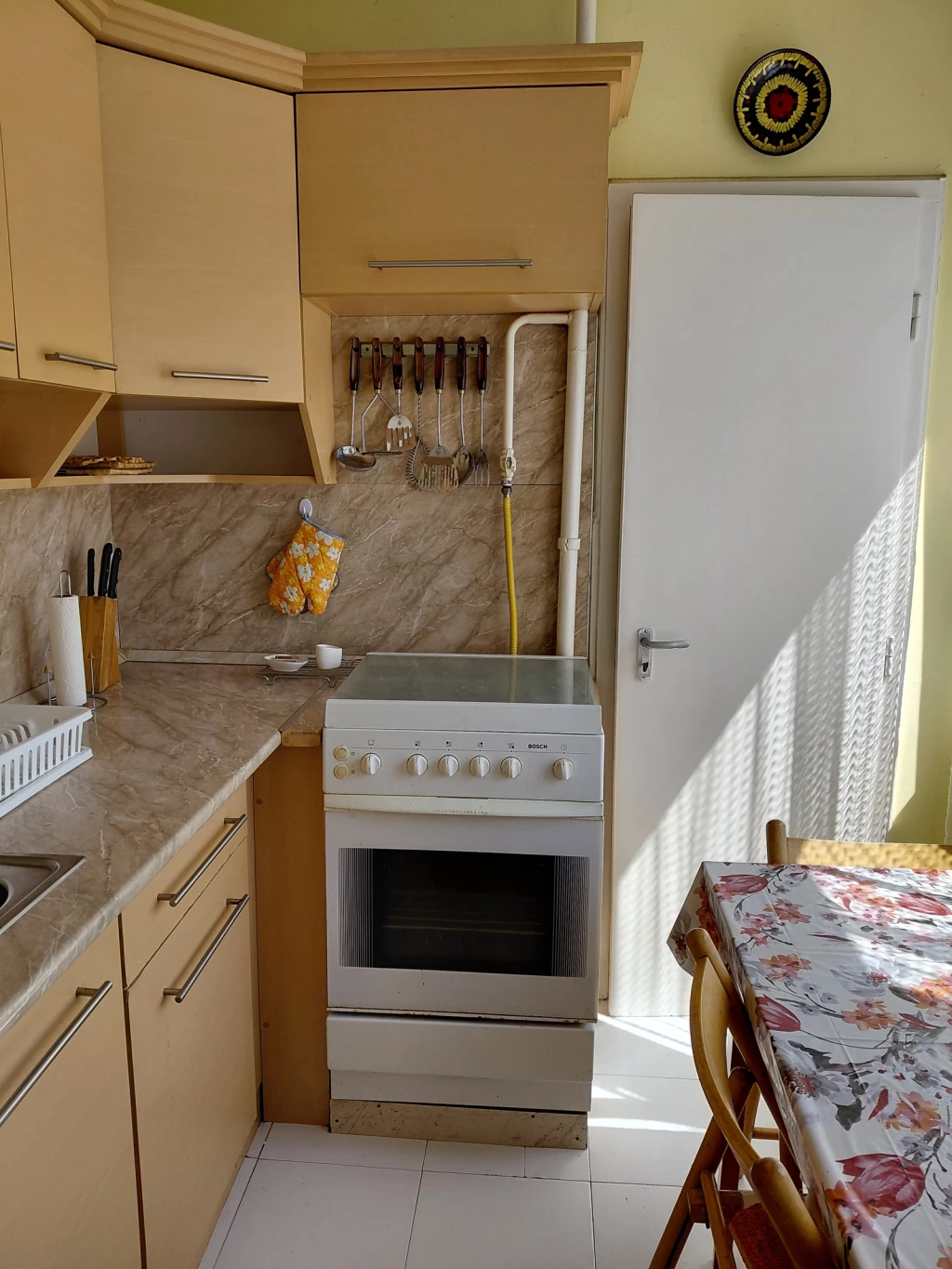 NYÍREGYHÁZA BELVÁROSBAN FÖLDSZINTI LAKÁS ELADÓ