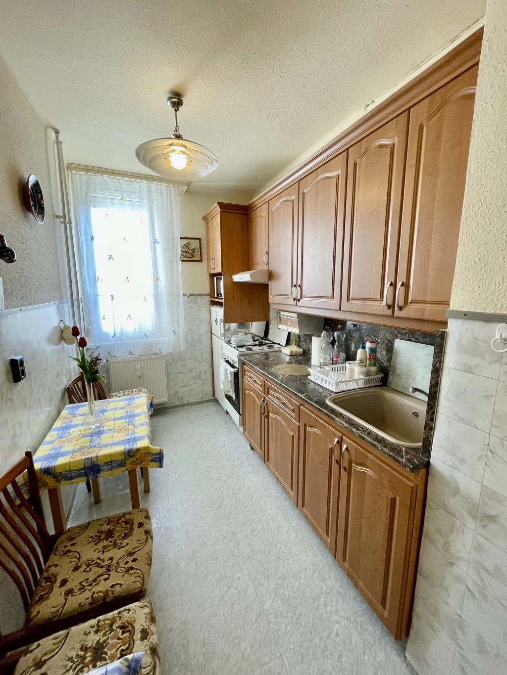 NYÍREGYHÁZA BELVÁROS 2 SZOBÁS LAKÁS ELADÓ -AZONNAL KÖLTÖZHETŐ