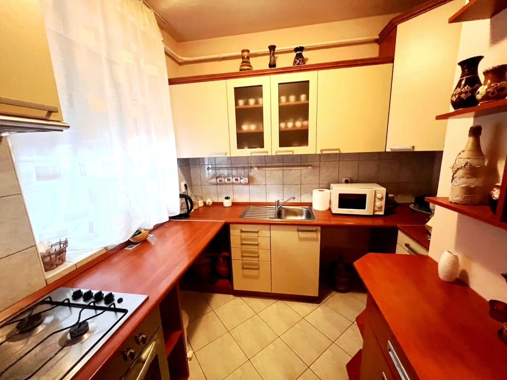 c3-1-name c2-21-name, Nyíregyháza