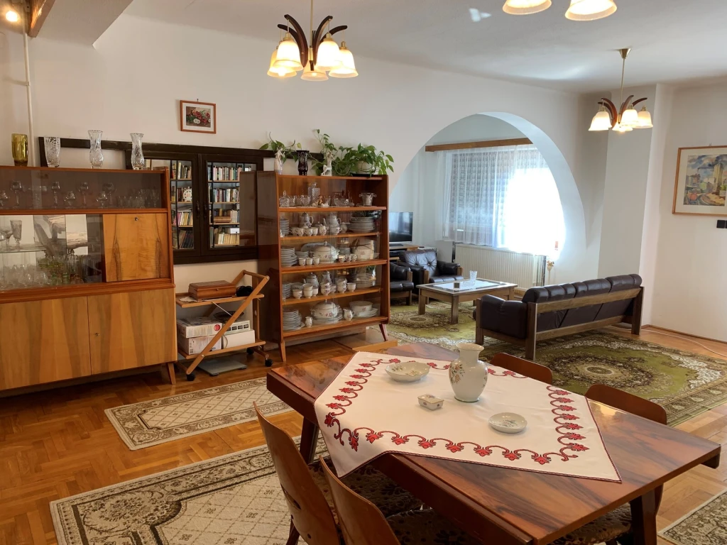 c3-1-name c2-1-name, Nyíregyháza