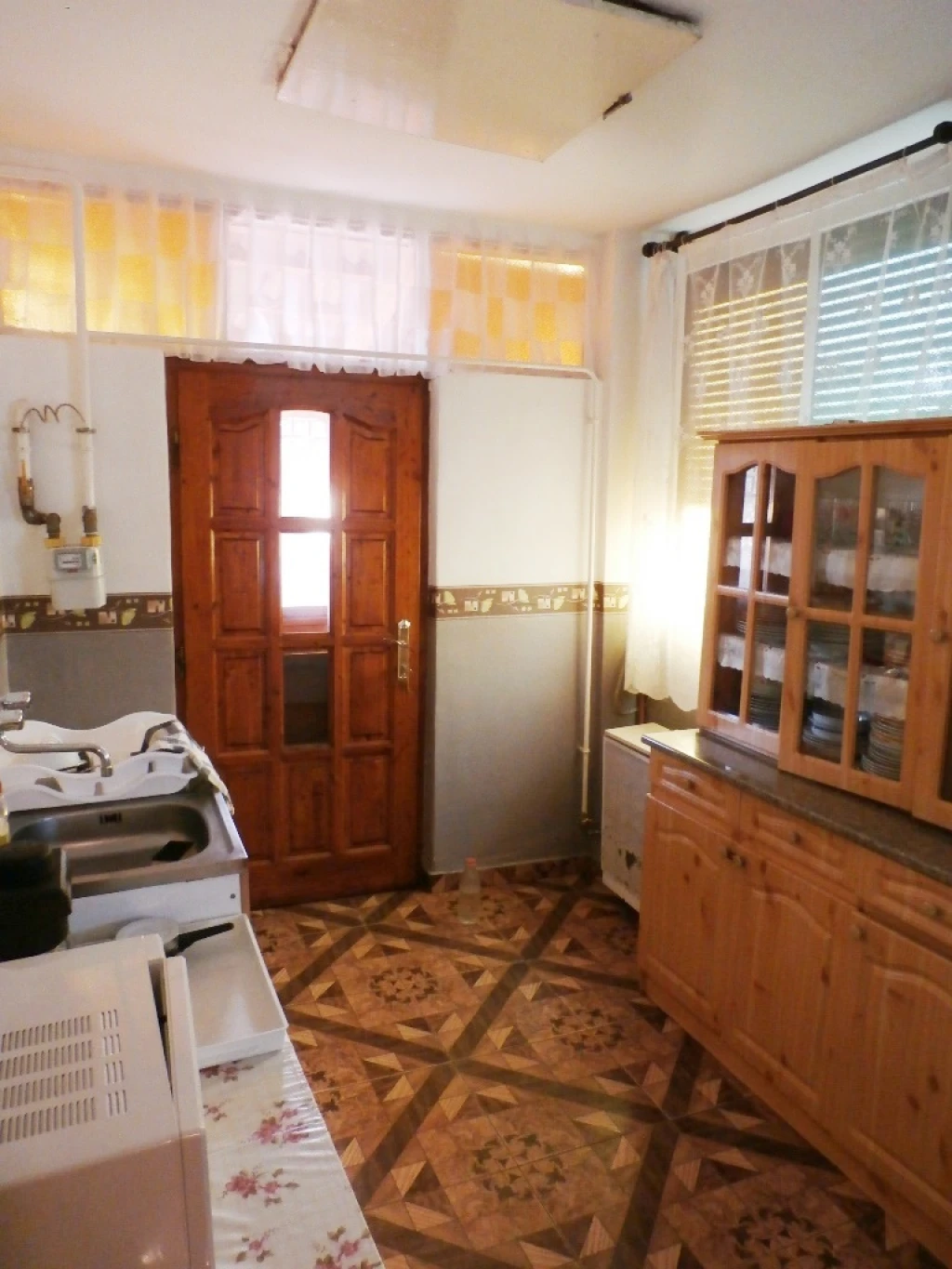 NYÍREGYHÁZA LEGÓ VONZÁSÁBAN 69 NM-ES CSALÁDI HÁZ ELADÓ