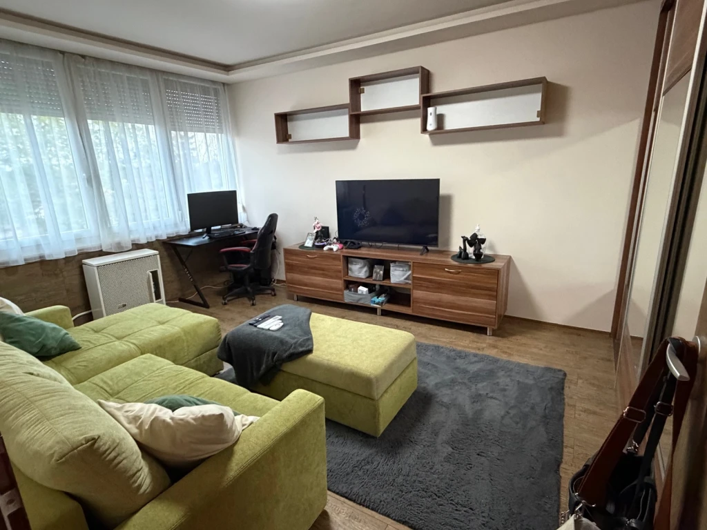 NYÍREGYHÁZA MALOMKERTBEN 2 SZOBÁS LAKÁS LAKÁS ELADÓ
