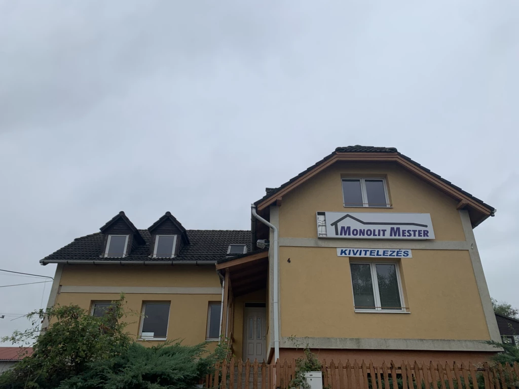 For rent office, office block, Eger