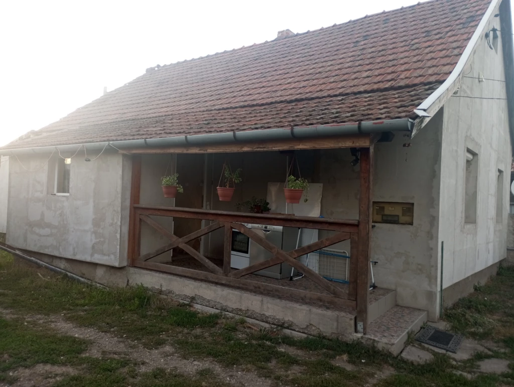 Eladó családi ház, Dormánd