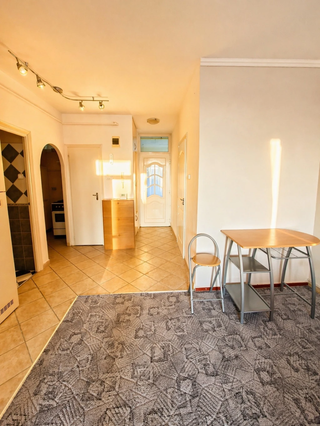 c3-1-name c2-19-name, Eger