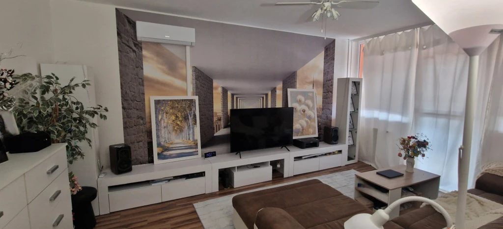 Eladó panellakás, Eger, Felsőváros