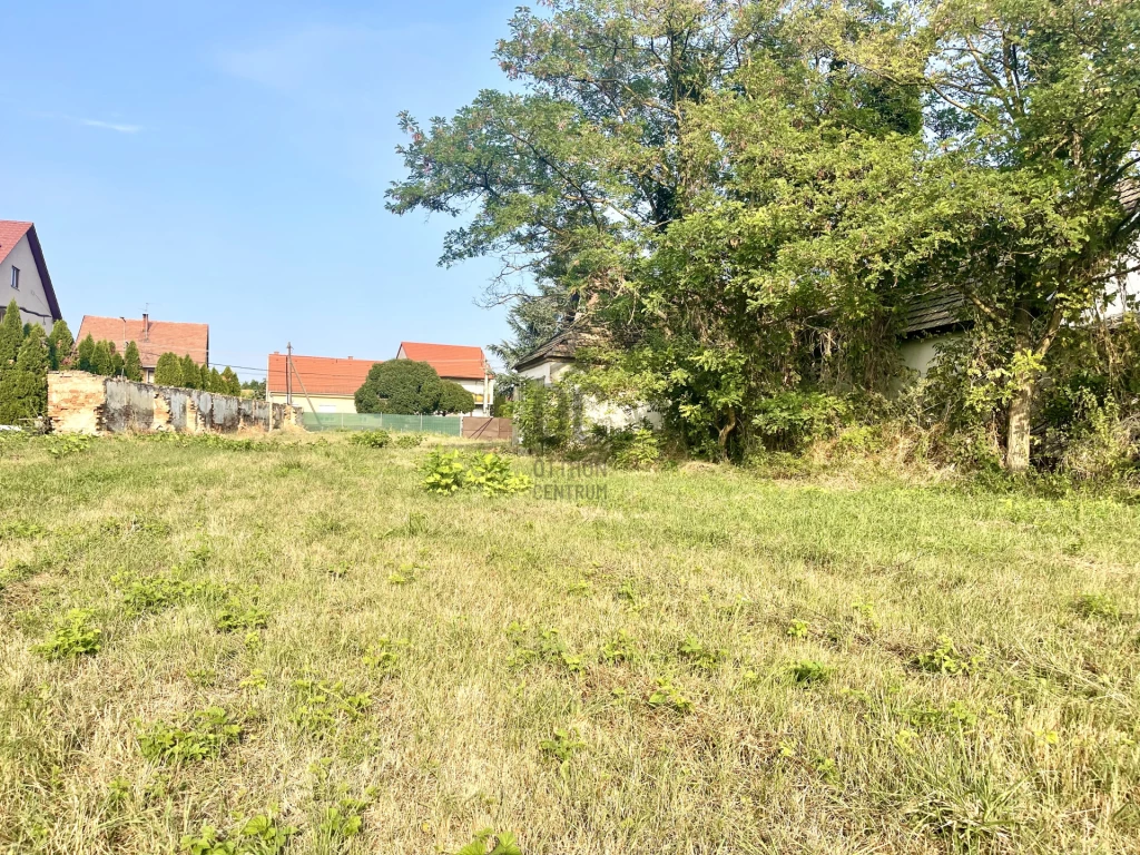 Eladó építési telek, Fertőszentmiklós, Fertőszentmiklós