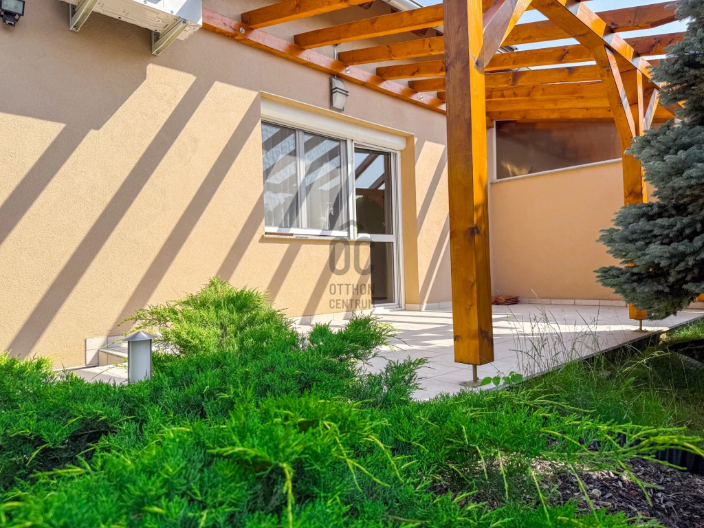 Eladó családi ház, Sopron, Ágfalvi úti lakópark