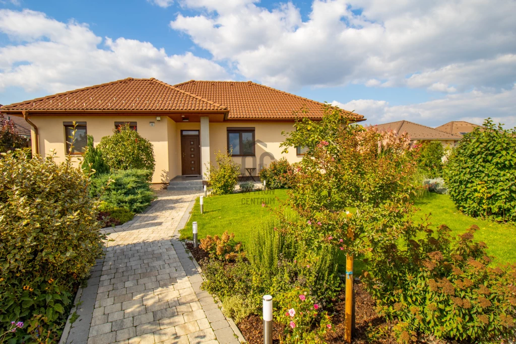 Eladó családi ház, Harka, Harka