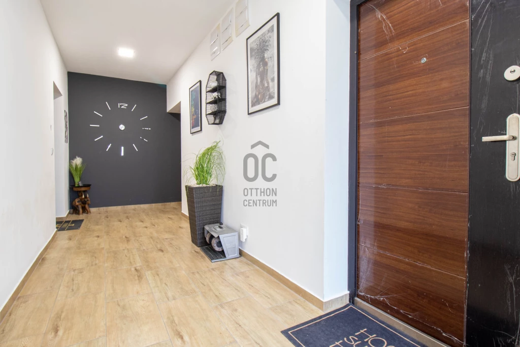 c3-1-name c2-19-name, Fertőszentmiklós, Szerdahely