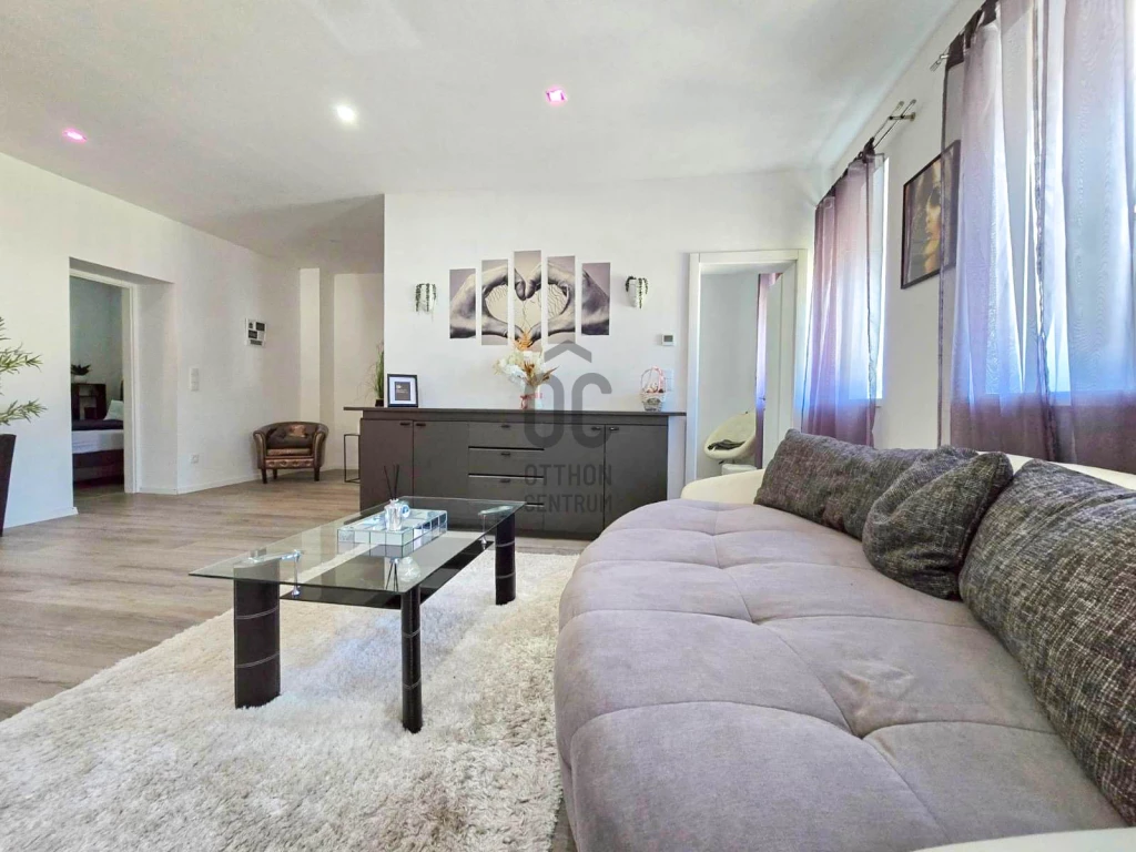 c3-1-name c2-19-name, Fertőszentmiklós, Szerdahely