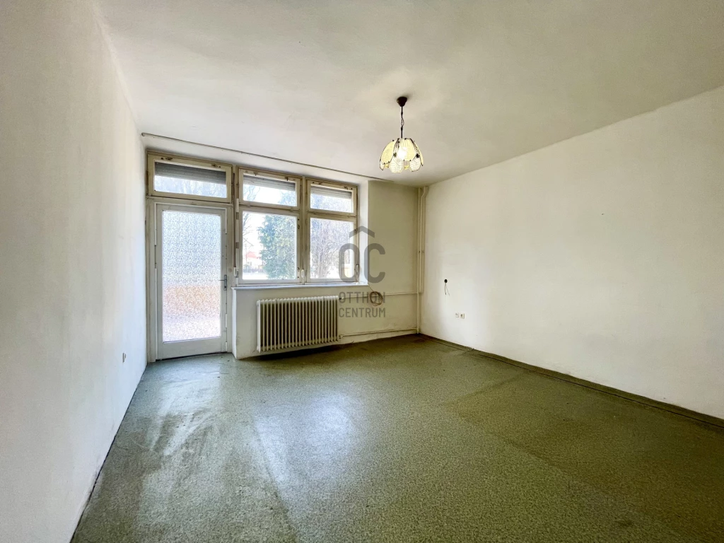 c3-1-name c2-19-name, Fertőszentmiklós, Fertőszentmiklós