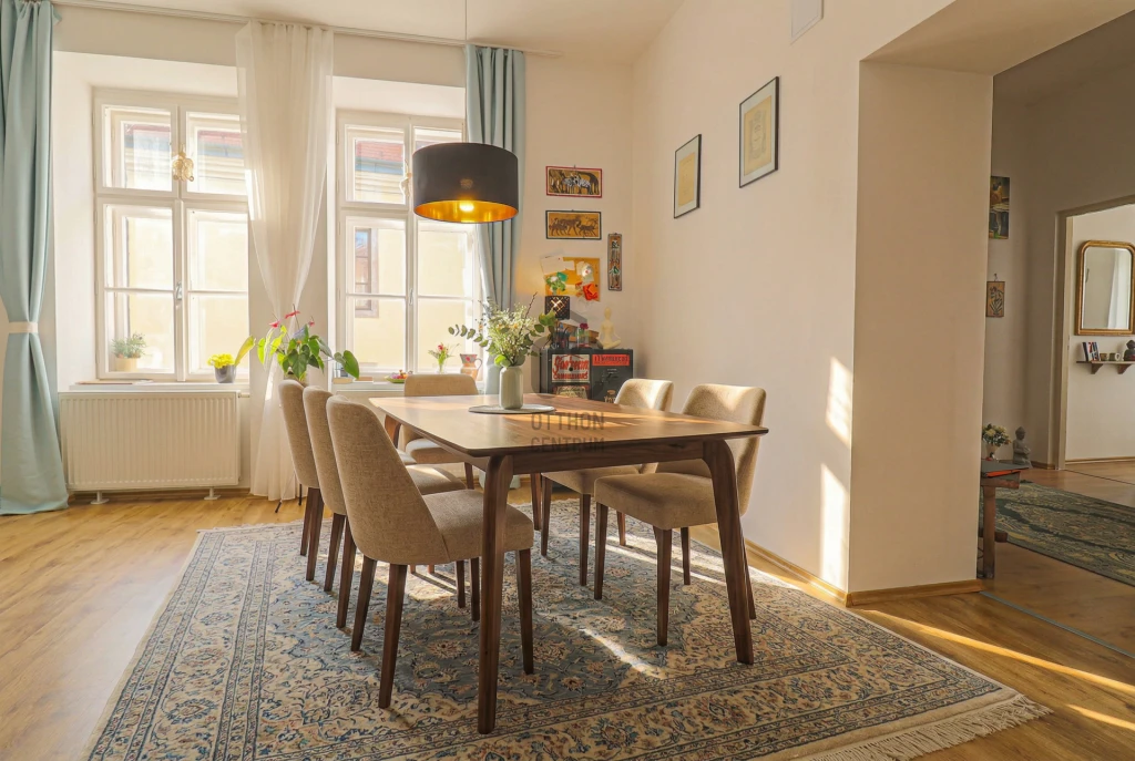 c3-1-name c2-19-name, Sopron, Belváros