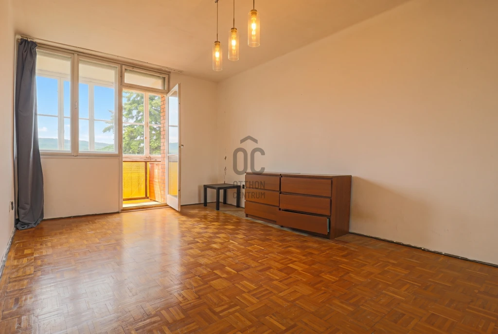 Eladó téglalakás, Sopron, Belváros-külső