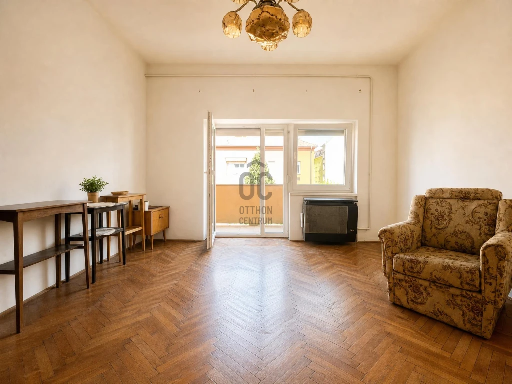Eladó téglalakás, Sopron, Belváros