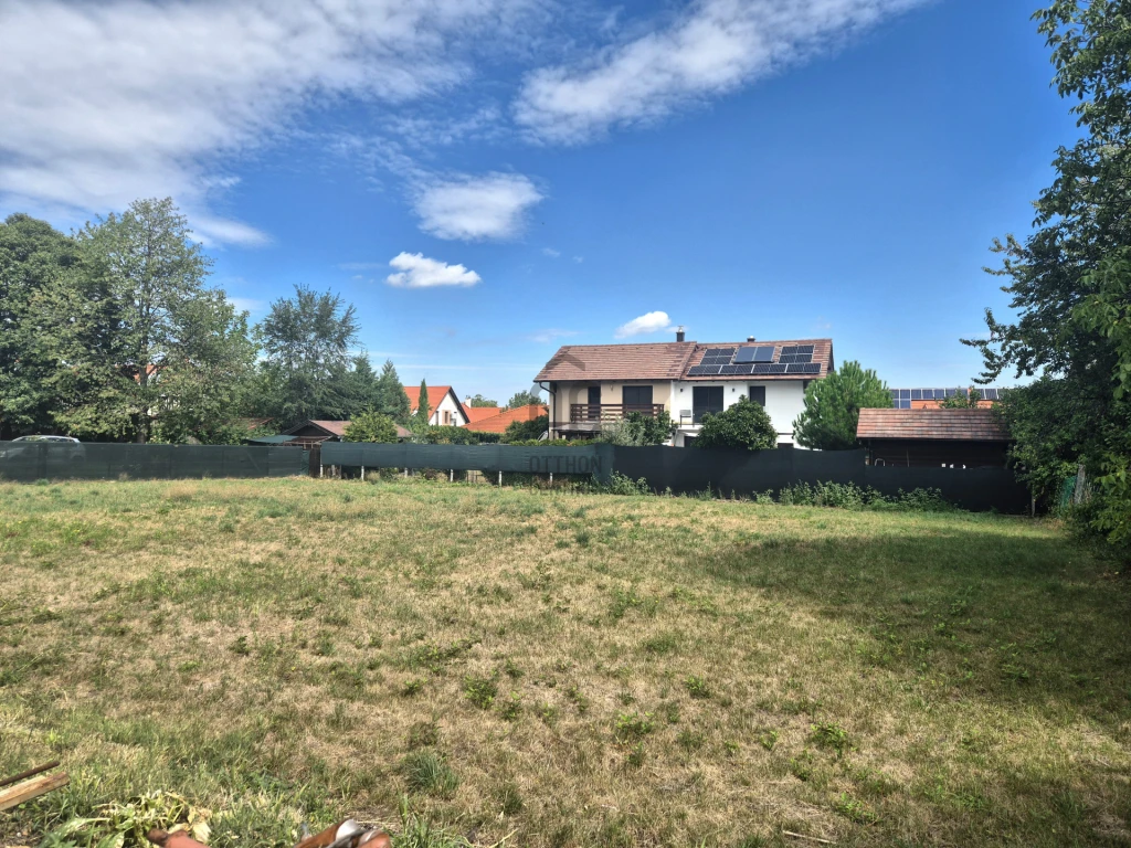 Eladó építési telek, Sopron, Ágfalvi úti lakópark