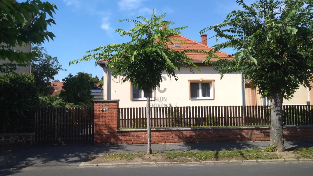 Eladó családi ház, Szombathely, Belváros, Fürdő utca