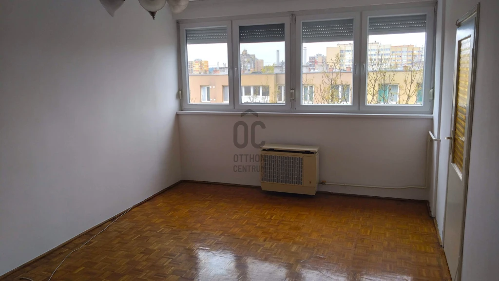 Eladó társasházi lakás, Szombathely, Derkovits lakótelep, Szűrcsapó utca