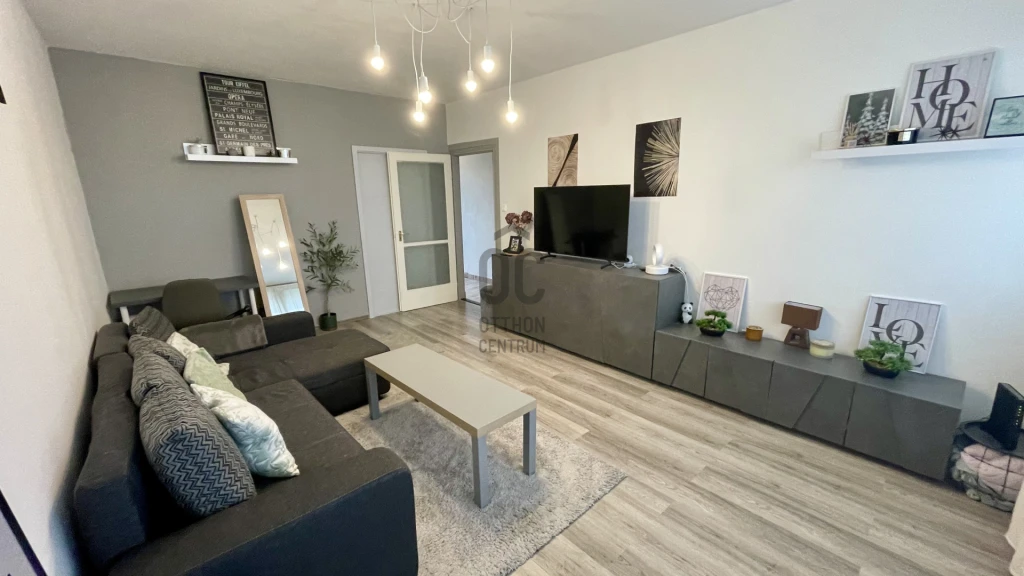 Eladó társasházi lakás, Szombathely, Derkovits lakótelep