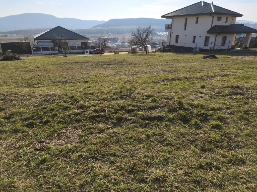 Eladó építési telek, Pilisborosjenő, Pilisborosjenő