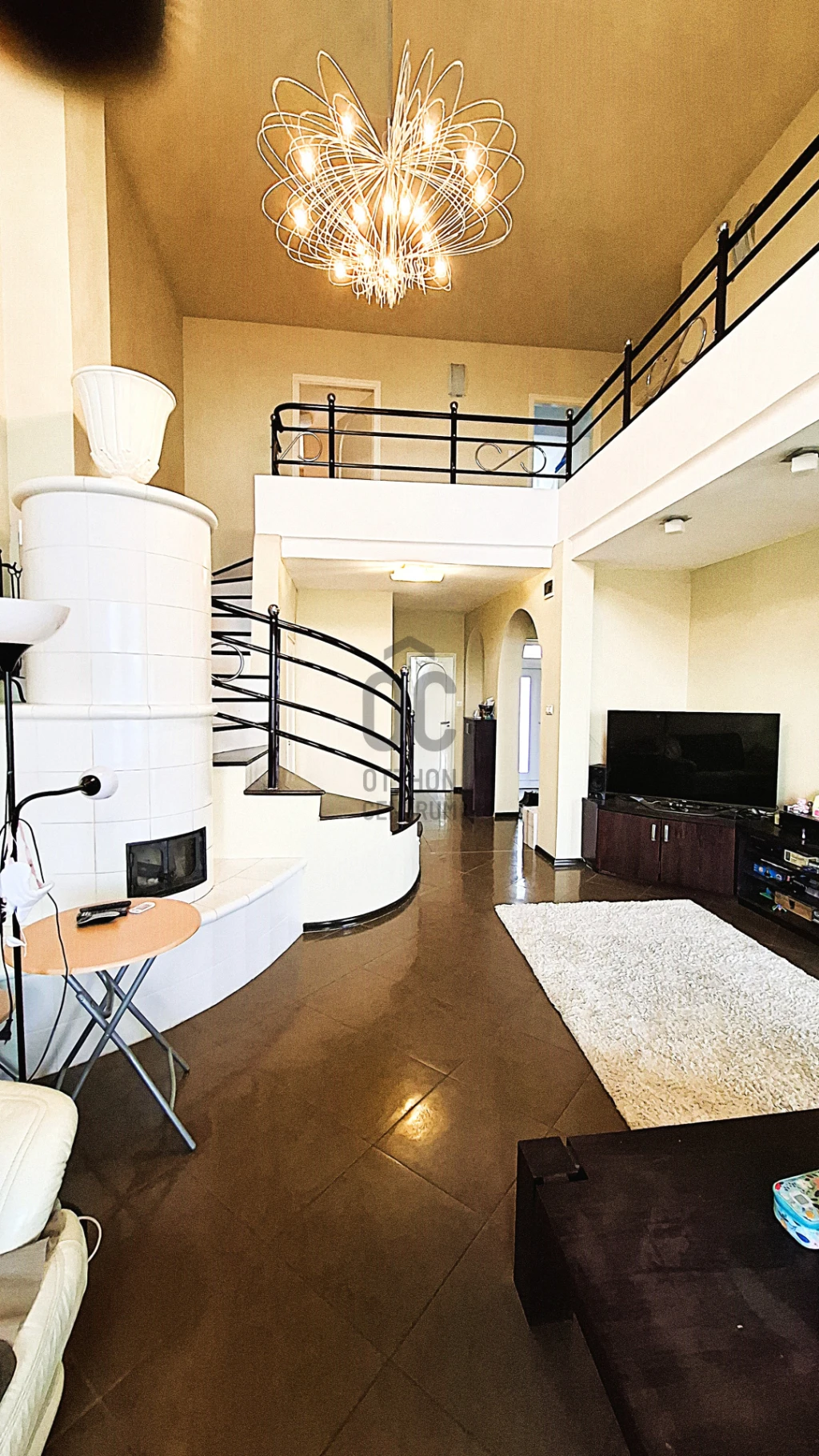 c3-1-name c2-2-name, Budapest III. kerület, Rókahegy