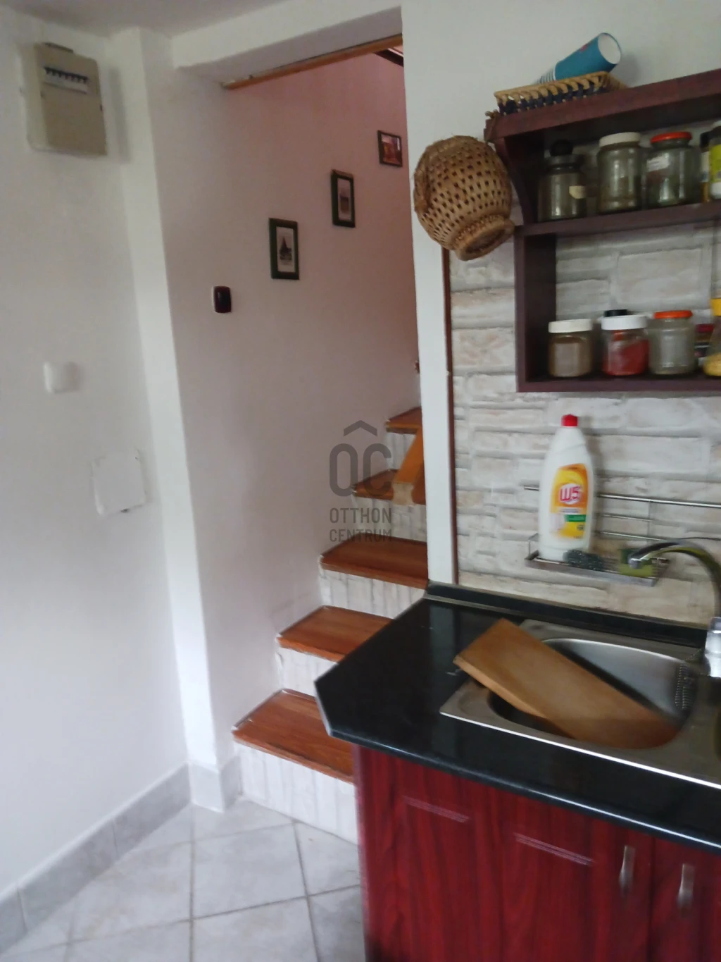 Eladó üdülő, nyaraló, Pócsmegyer, Surány