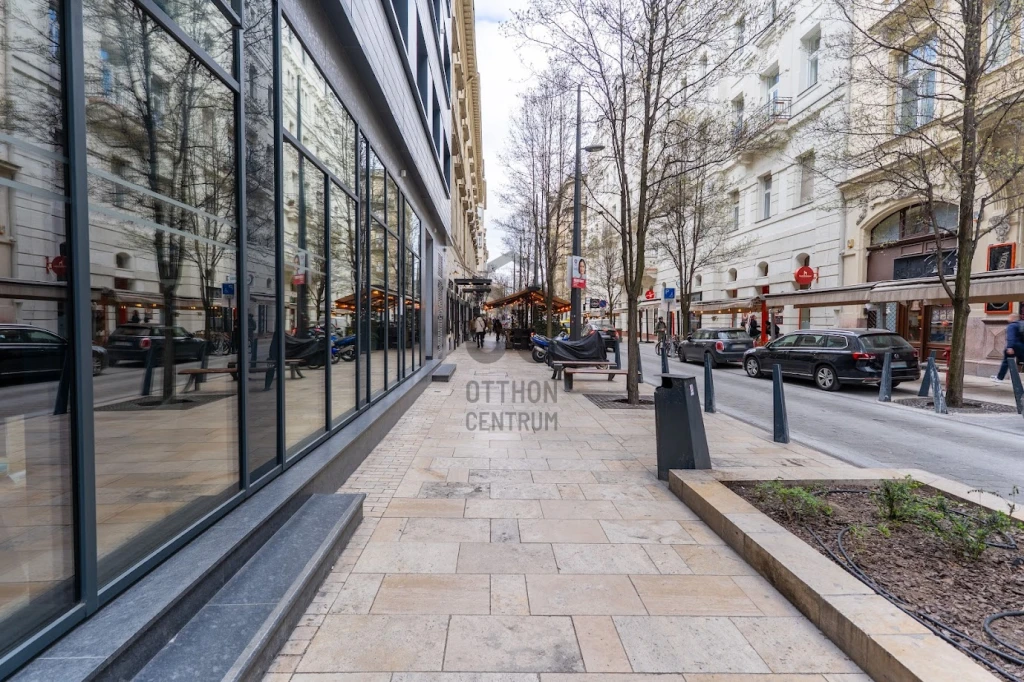 c3-1-name c2-19-name, Budapest V. kerület, Bank negyed