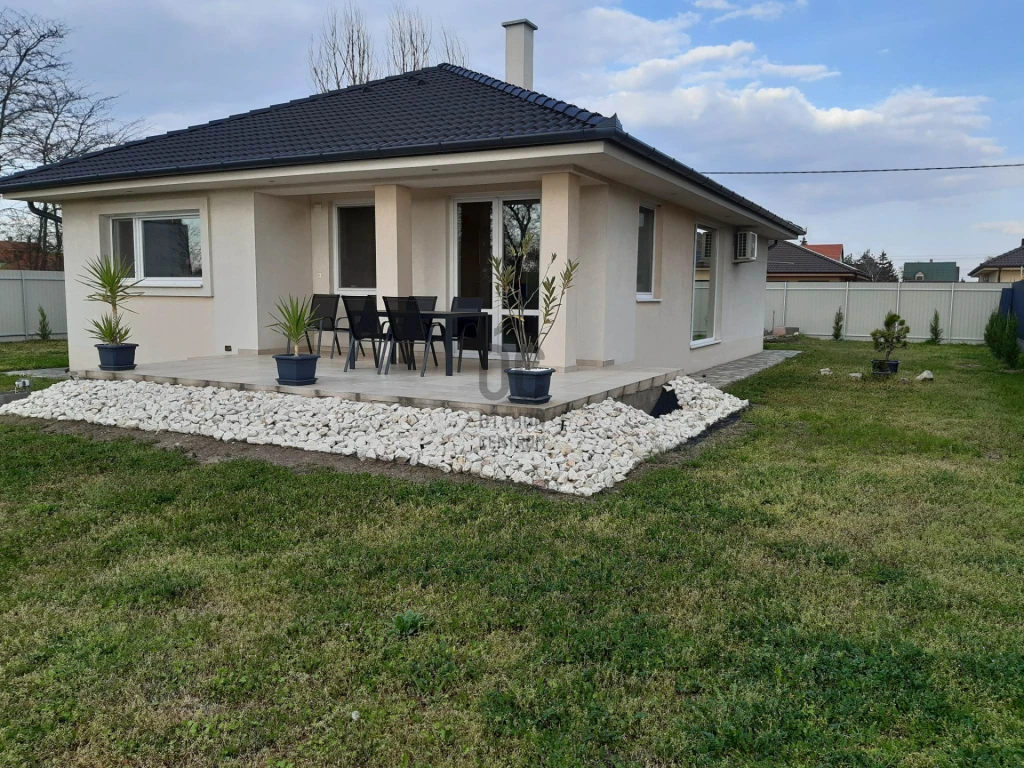 Eladó családi ház, Debrecen, Lencztelep