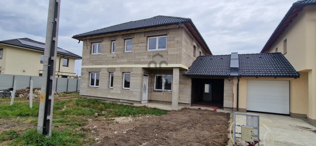 Eladó ikerház, Debrecen, Tégláskert