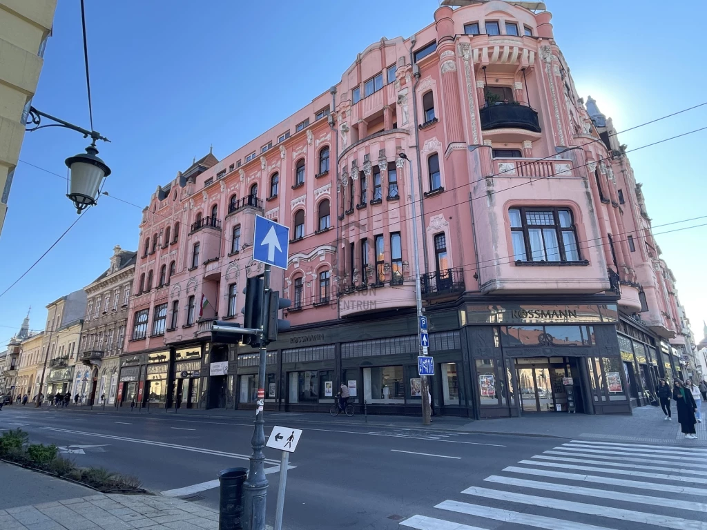 Eladó téglalakás, Debrecen, Belváros