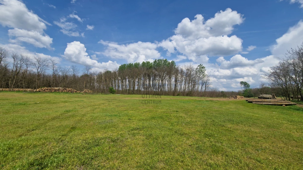 For sale periphery plot, Hajdúsámson, Hajdúsámson