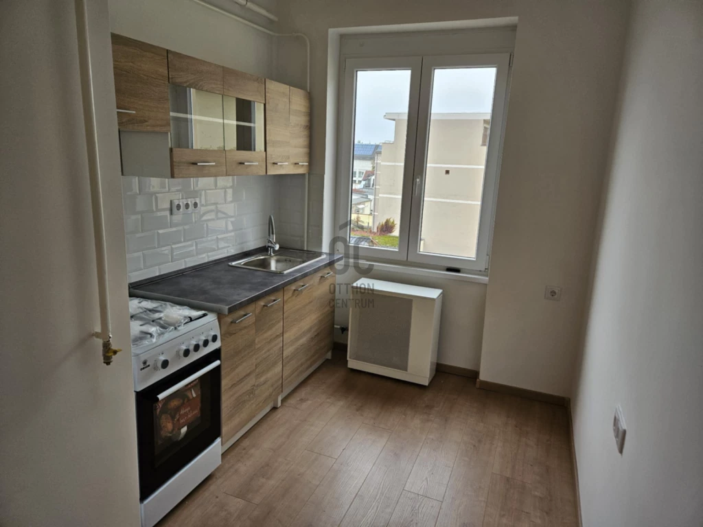 For sale brick flat, Debrecen, Belváros