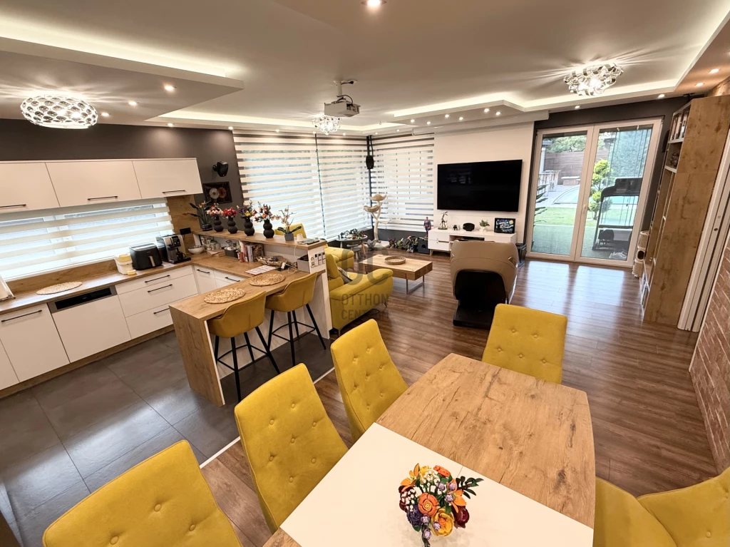 Eladó ikerház, Debrecen, Csapókert