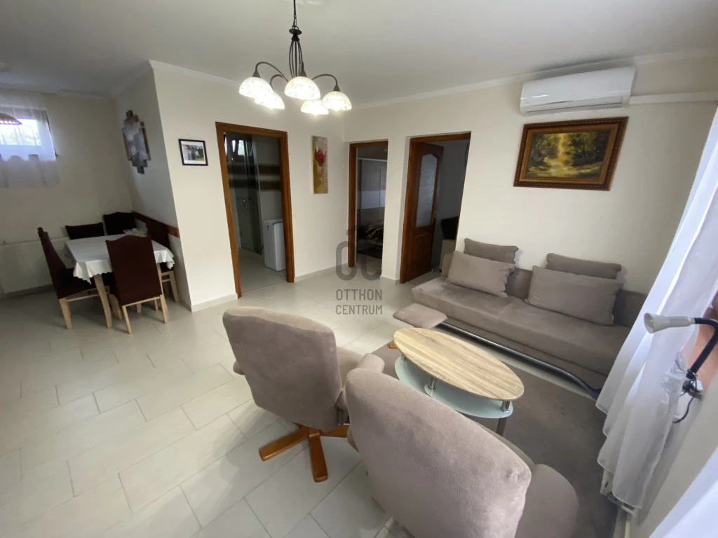 Eladó ikerház, Mikepércs, Mikepércs