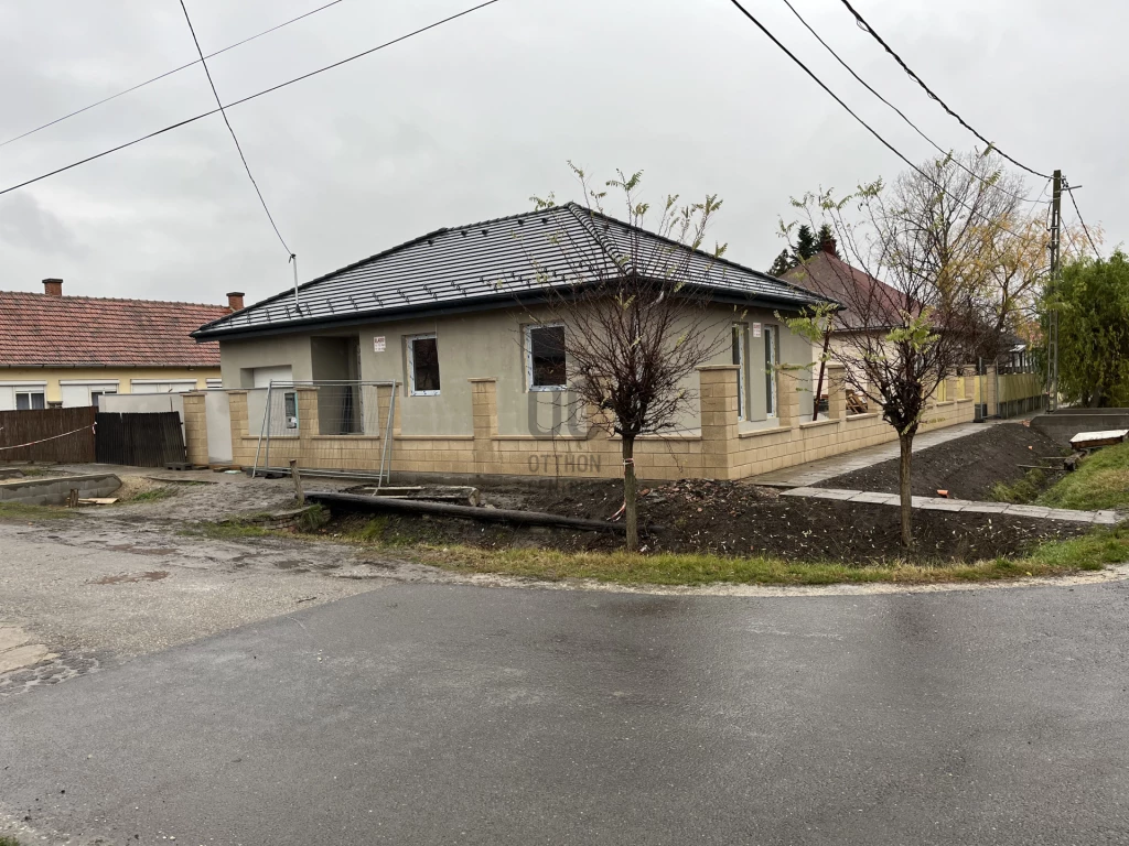 Eladó családi ház, Balmazújváros, Balmazújváros